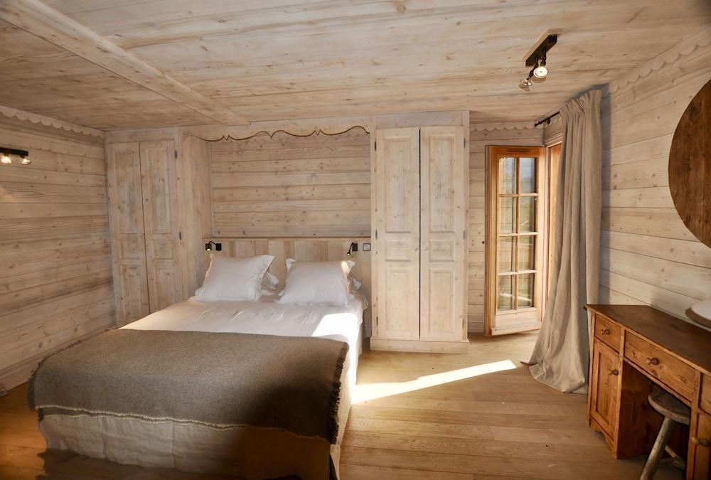 Le Cerf Amoureux Chalet Prive & Spa 萨莱切 外观 照片