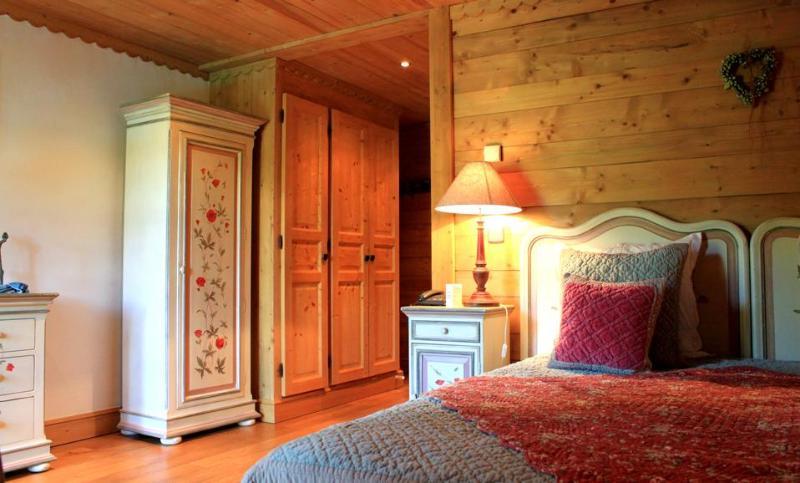 Le Cerf Amoureux Chalet Prive & Spa 萨莱切 外观 照片