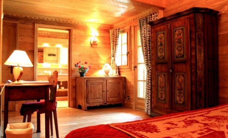 Le Cerf Amoureux Chalet Prive & Spa 萨莱切 外观 照片