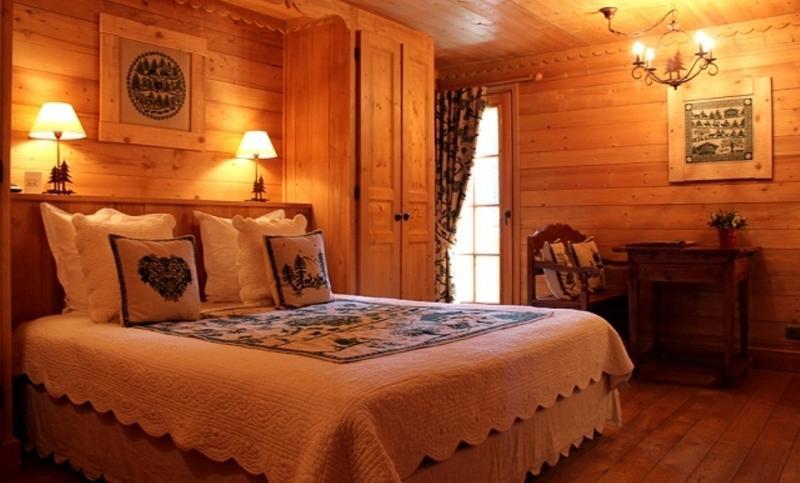 Le Cerf Amoureux Chalet Prive & Spa 萨莱切 外观 照片