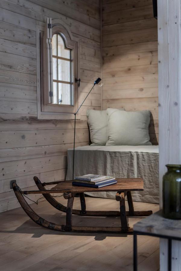 Le Cerf Amoureux Chalet Prive & Spa 萨莱切 外观 照片
