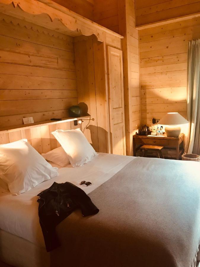 Le Cerf Amoureux Chalet Prive & Spa 萨莱切 外观 照片